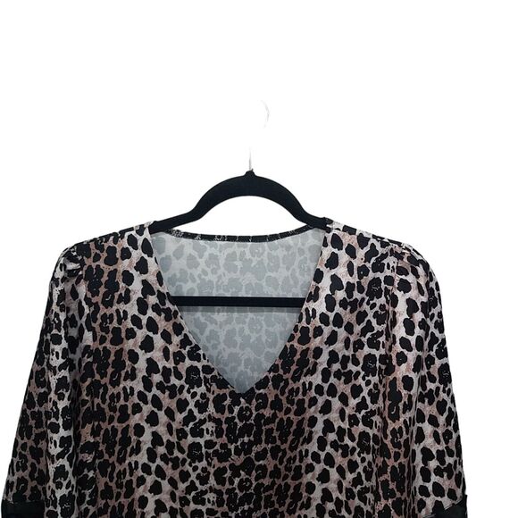Womens Sz M Multicolor Animal Print 3/4 Sleeve Blouse - Picture 2 of 9